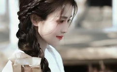 办公室扒开奶罩揉吮奶头A片小说